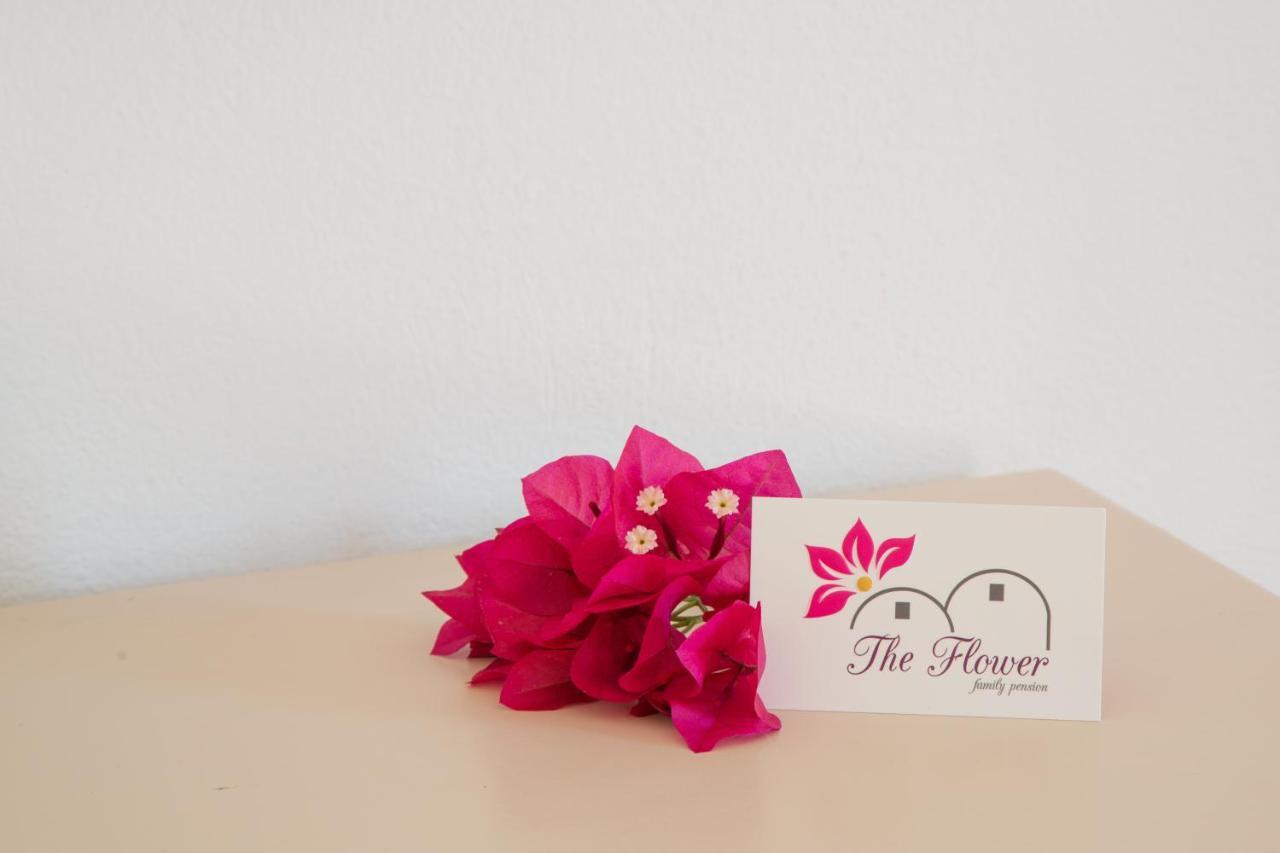 Pension The Flower Oia  Extérieur photo